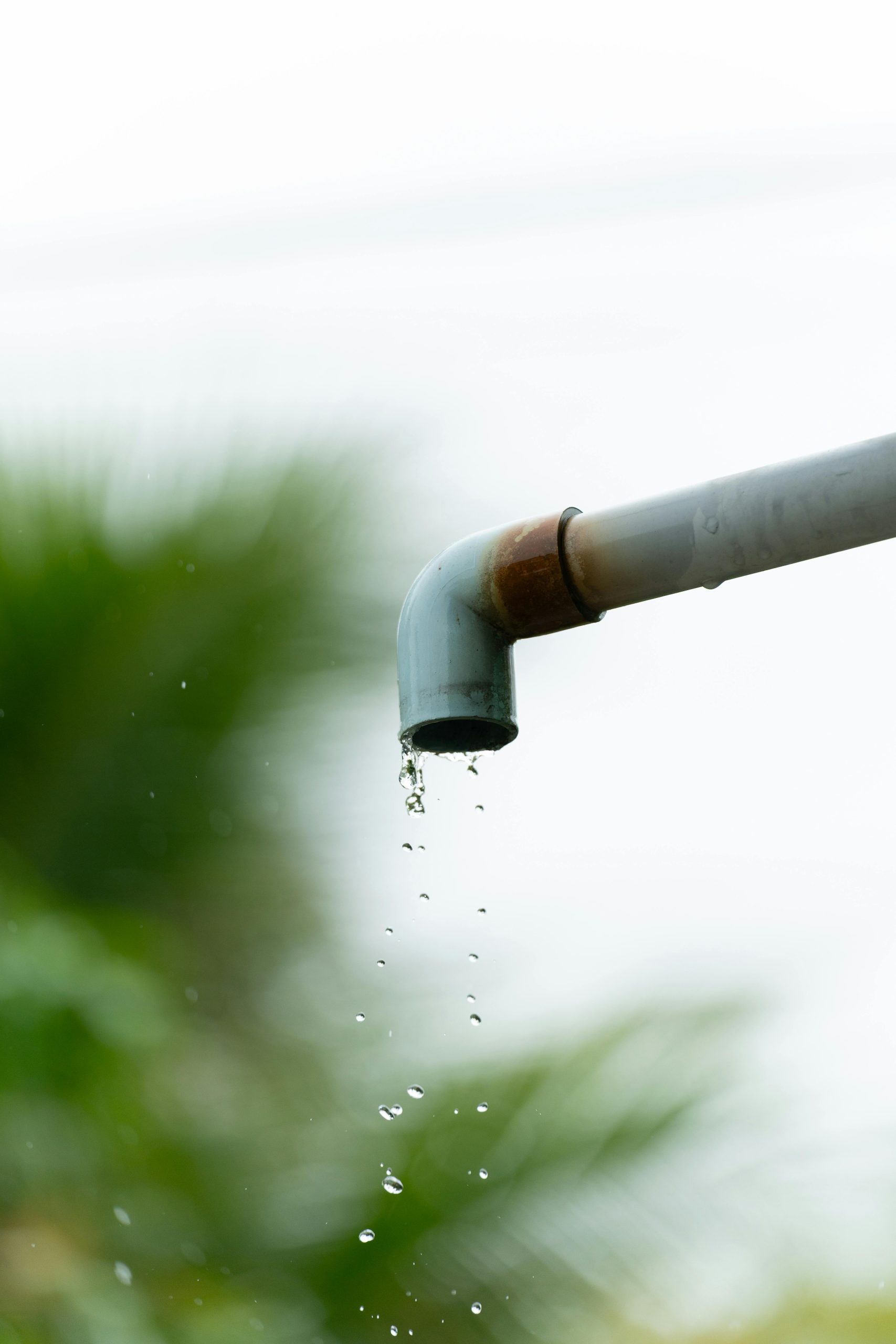 Causes et solutions pour une fuite de chauffe-eau