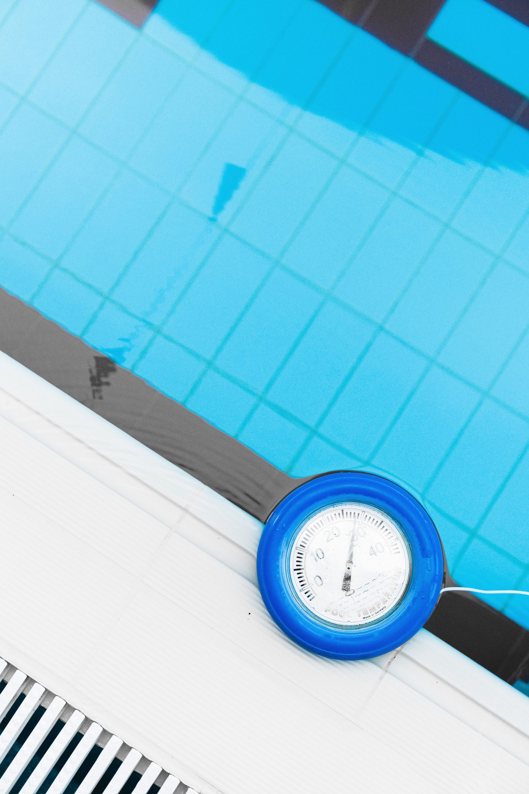 Brome piscine moins irritant
